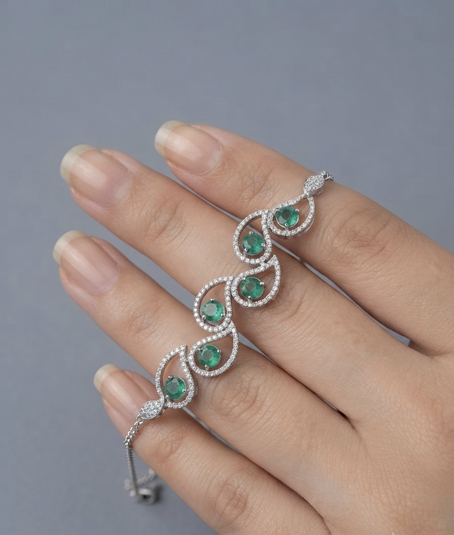 IMG_2499 Luxury Swat Emerald 925 Silver Bracelet | Perfect Gift - Image 1
