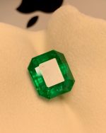 Natural Emerald  Gemstone 16.7ct Origin Zambia Top Green Color - Image 2