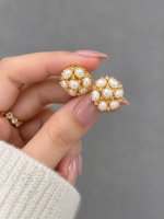 Naturals Pearl 925 Sterling Silver Stud Earrings with White Zircon – Elegant Gold-Finished Pearl - Image 3